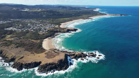 Tourist-Attraction---Look-At-Me-Now-Headland-Walk-Near-Shelly-Beach-In-New-South-Wales,-Australia