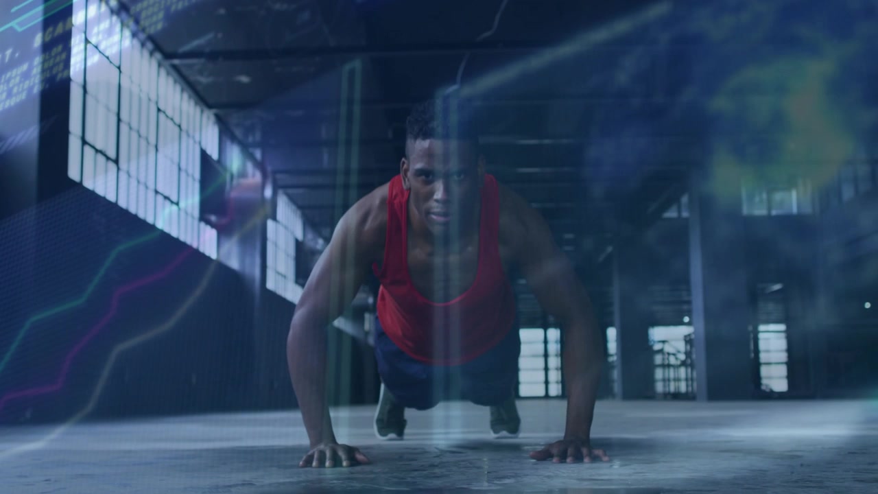 Atleta maschio che inizia un plank alto, si abbassa e spinge sul cemento, mentre un HUD traccia le ripetizioni per il fitness.