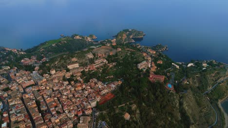 Mountain-village-with-ancient-greek-theatre-Taormina,-Sicily,-Italy