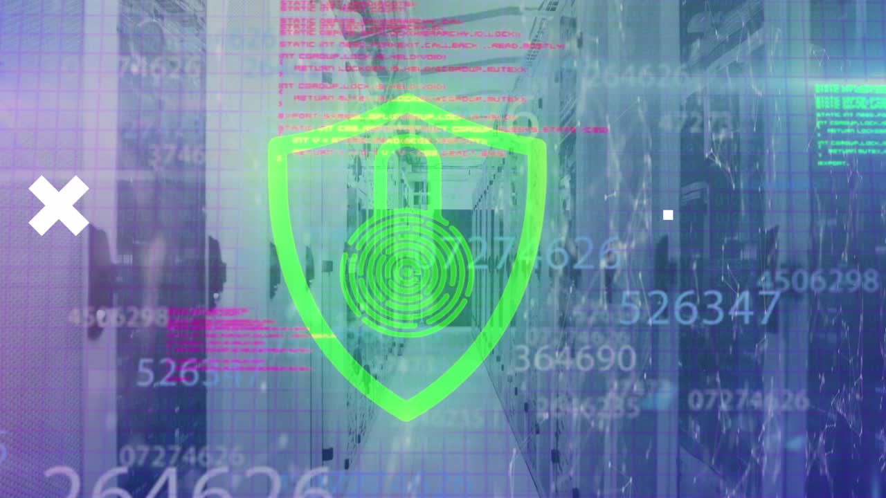 animación de cruces, datos y escudo digital con candado sobre los servidores