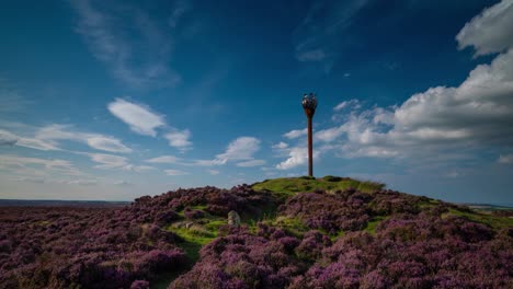 Timelapse-De-Danby-Beacon-En-El-Parque-Nacional-De-North-York-Moors,-Inglaterra