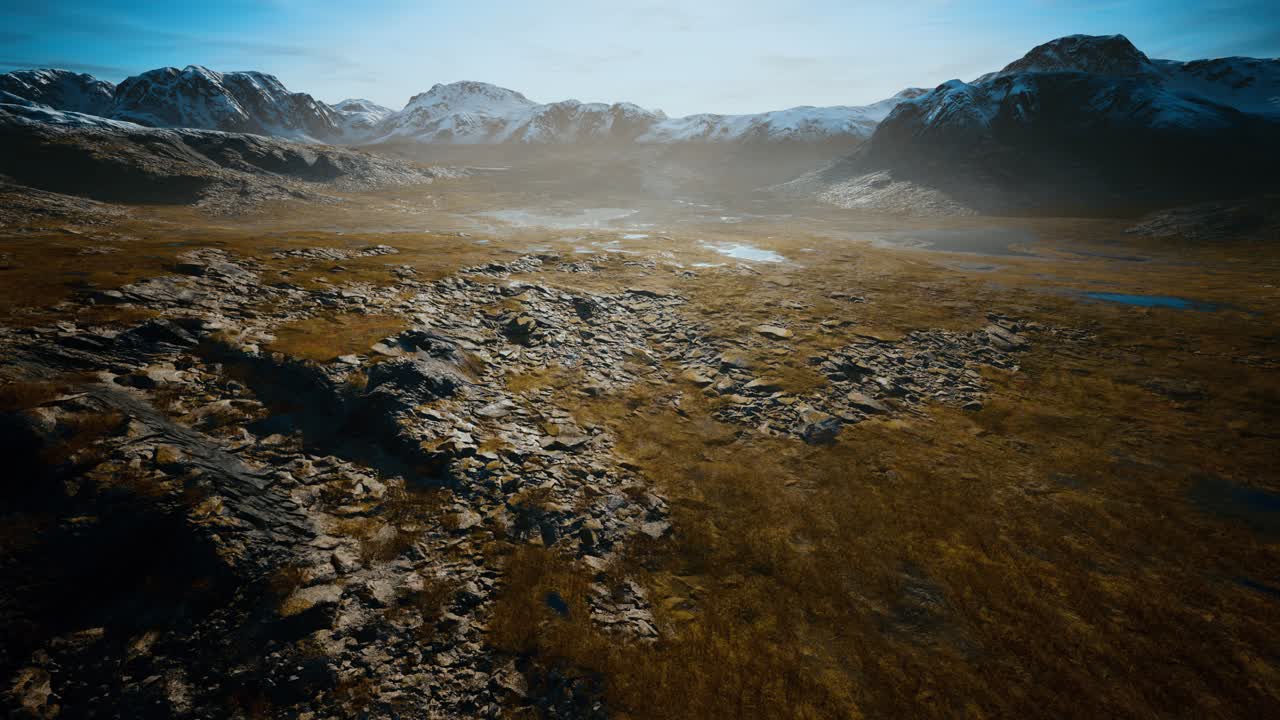 pequeños lagos en canadá cerca de las montañas