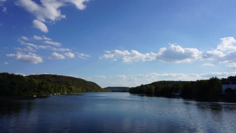 Time-lapsed-shot-of-clouds-and-the-Delaware-River