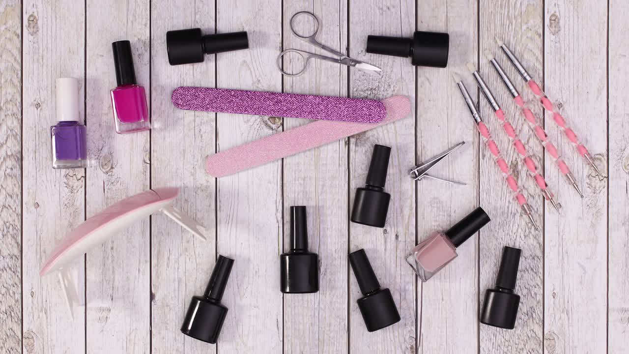 ネイルマニキュア アクセサリー 木製のテーマで動く ストップモーション