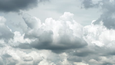 Timelapse-of-beautiful-blue-sky-with-clouds-on-bright-sunny-day-for-abstract-background