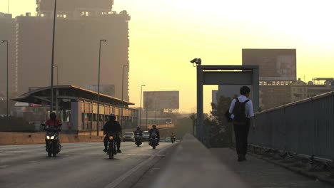 pedestrian on taksin bridge