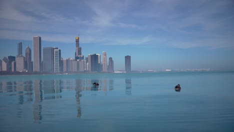 Vista-Panorámica-Del-Horizonte-De-Chicago-En-Un-Día-Soleado