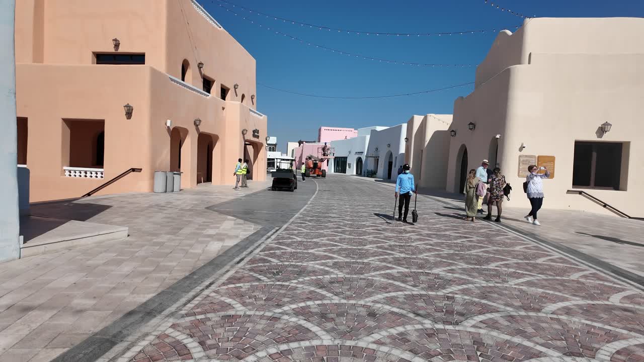 Street view with buildings and people