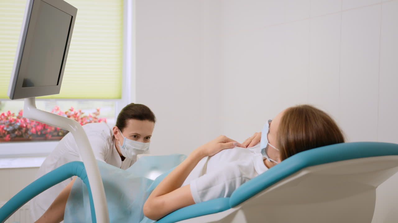 examen médico con ultrasonido