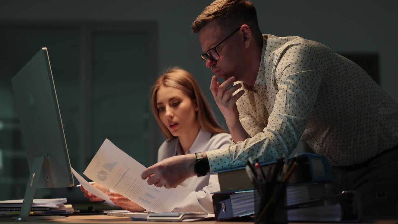 Teamwork and Collaboration in the Office