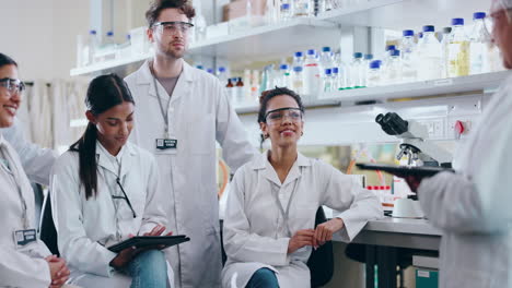 ciencia, éxito y gente en celebración