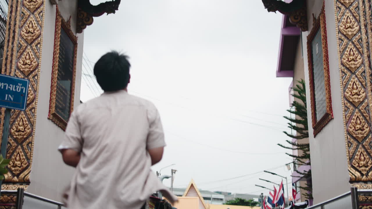 Esplora la Thailandia