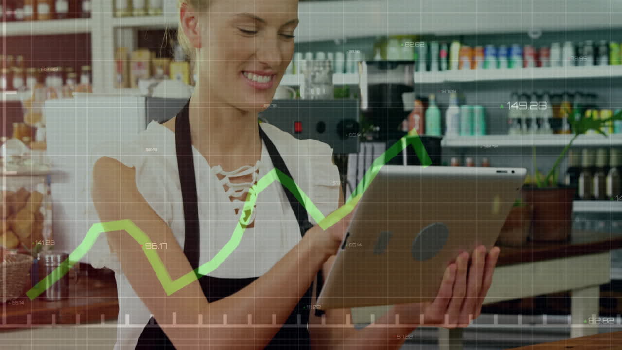 Animazione di elaborazione dati e diagrammi su donna d'affari caucasica che usa un tablet nel suo bar