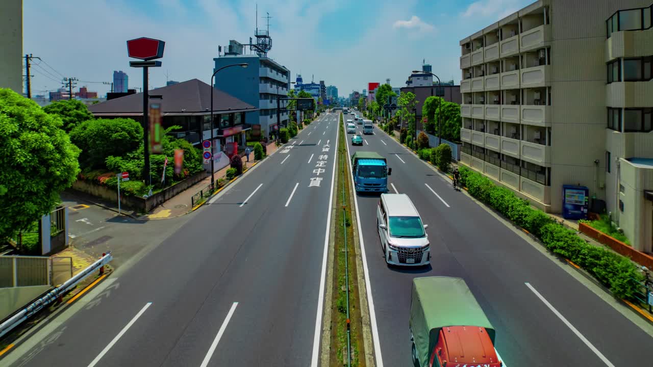 도쿄의 도시 거리에서 교통체증의 타임스 화면