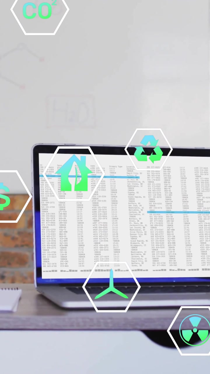 Animazione di icone di ecologia su laptop con elaborazione dati in ufficio