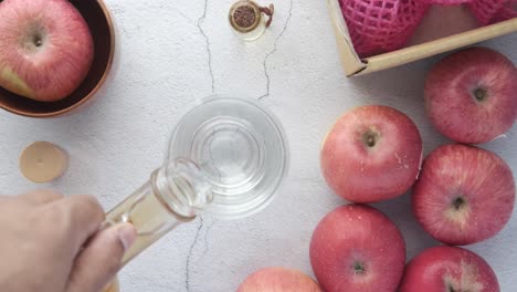 making apple cider vinegar drink