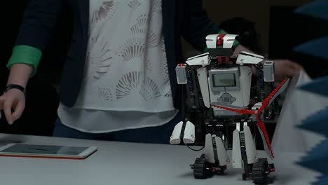 Lego EV3 Robot Demonstration