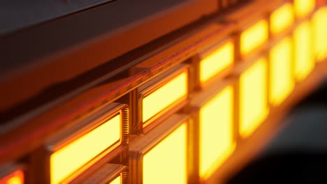 luces amarillas y paneles metálicos en un interior futurista