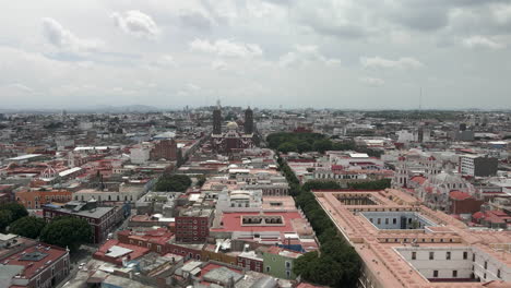vista de despegue en el centro de la ciudad de puebla