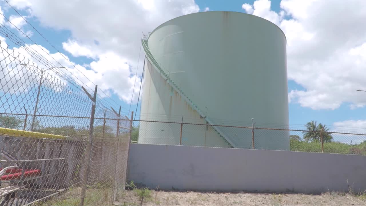 Power storage processing cylinder building