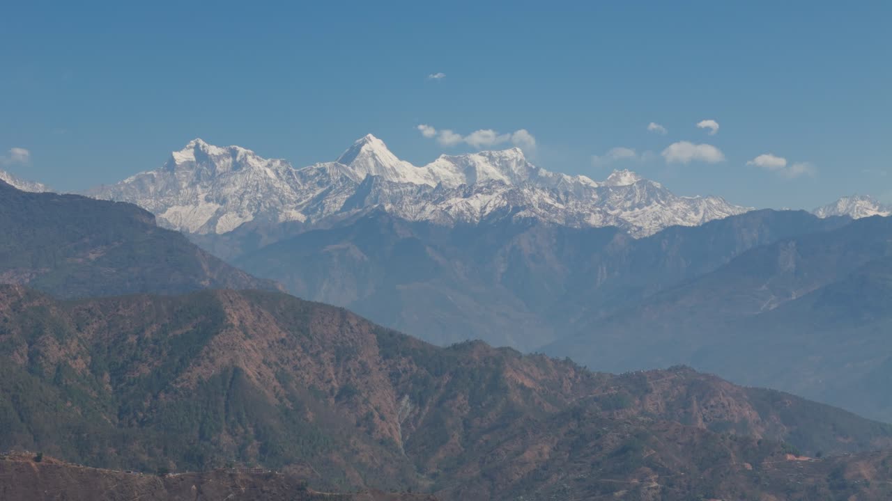 las hermosas ragas del himalaya de nepal