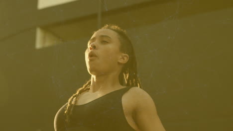 animación de conexiones sobre una mujer biracial en forma sacudiendo la cabeza