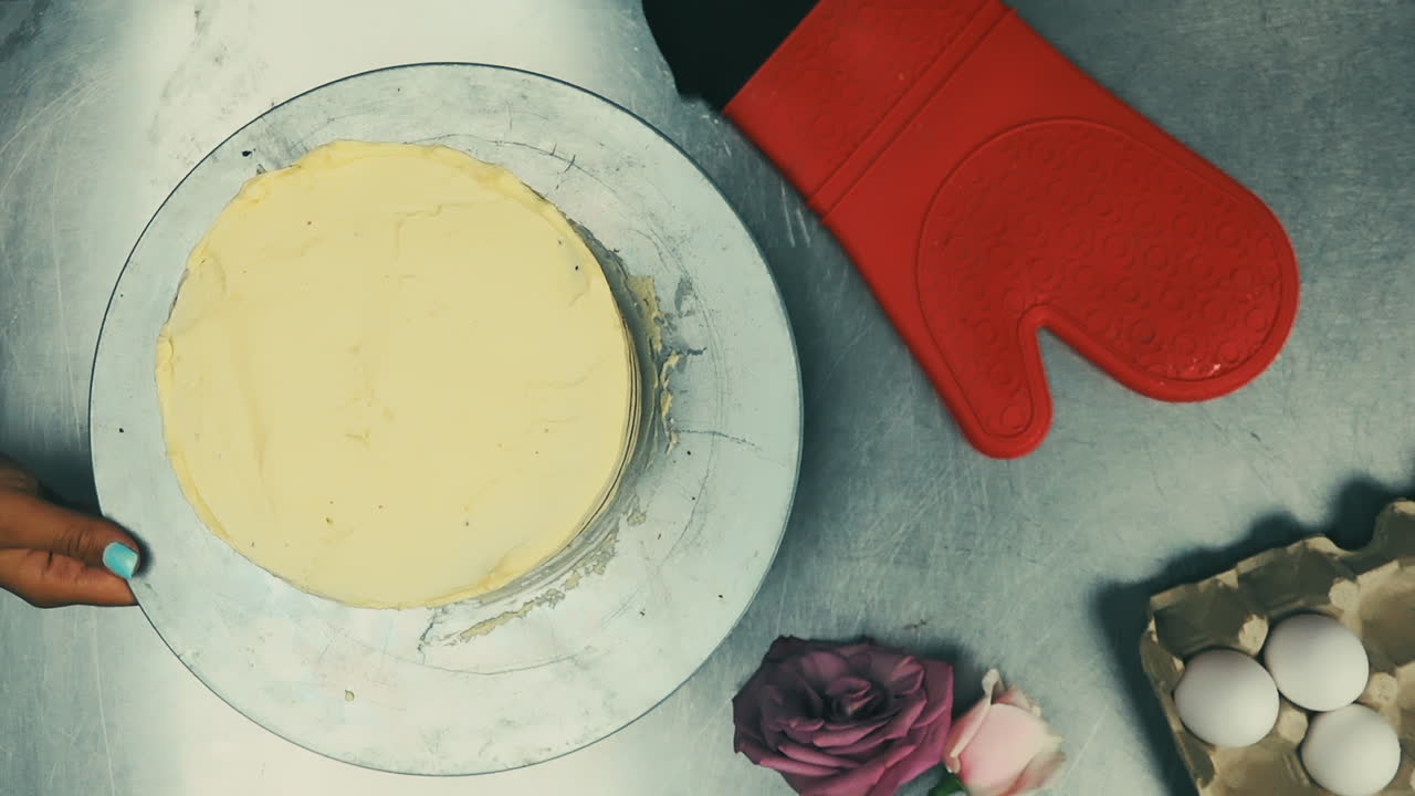 바닐라 케이크 슬로우 모션 근접 촬영