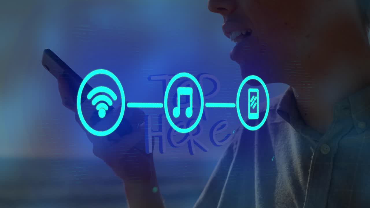 animación de toque aquí texto y iconos de medios sobre hombre biracial usando teléfono inteligente