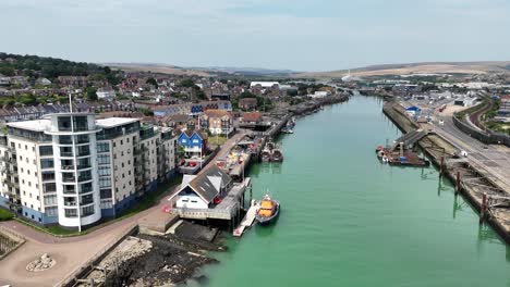 el puerto de newhaven, east sussex, reino unido drone, aéreo