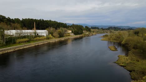 4K-Drone-shot-at-small-city-in-the-border-beetween-Portugal-and-Spain,-at-Monção