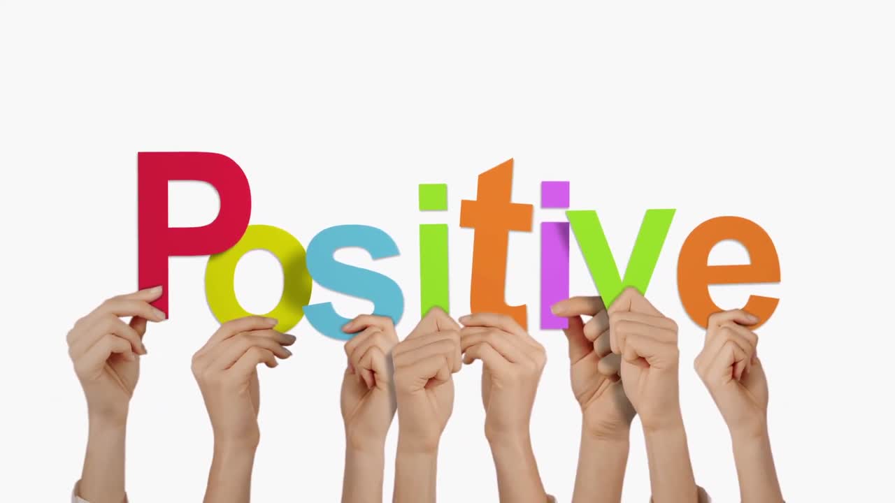 손을 들고 환영합니다.