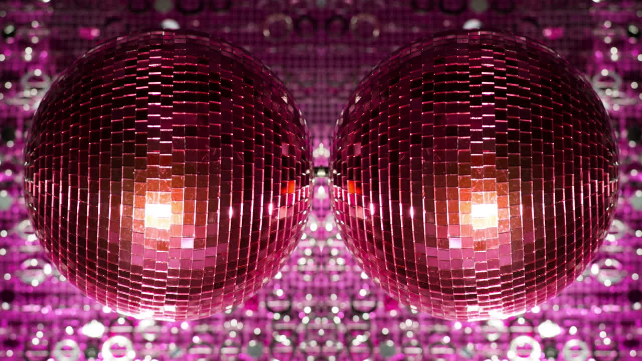 bola de discoteca rosa 52
