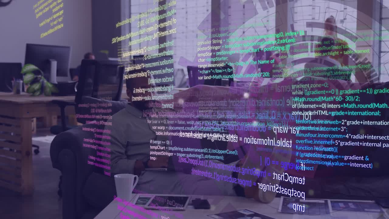 animación del procesamiento de datos sobre diversas personas de negocios en la oficina