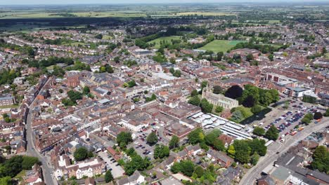 Hitchin-Hertfordshire,-Marktstadt-England-Großbritannien-Hohe-Drohne-Antenne-Pan-Anzeigen