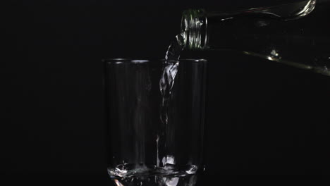 vaso con agua