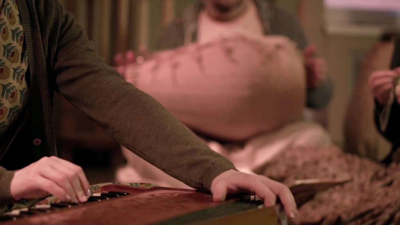 actuación musical con instrumentos tradicionales