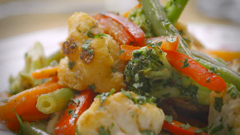 steamed vegetable salad, broccoli, cauliflower, green beans, carrot and parsley, mediterranean