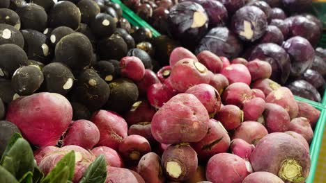 Fresh-red-and-black-radish-display-for-sale-at-local-shot-in-turkey