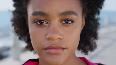 retrato de una mujer joven