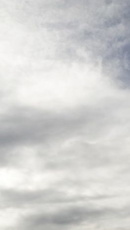 white clouds flowing on summer. time lapse of cloudy sky environment.