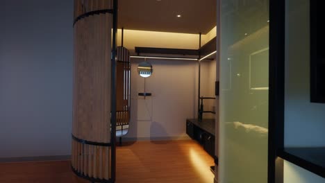 walk in luxury modern hotel room with big mirror of indigo alishan in taiwan