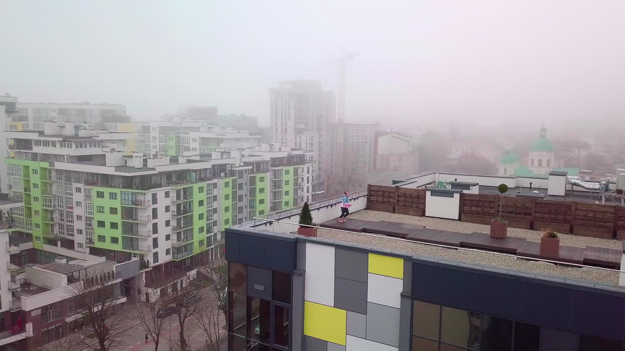 스포츠 여성, 달리기, 심장 운동, 야외 운동, 피트니스, 체중 감량, 지방 연소