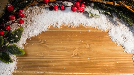 Nieve-Que-Cae-Con-Acebo-Navideño