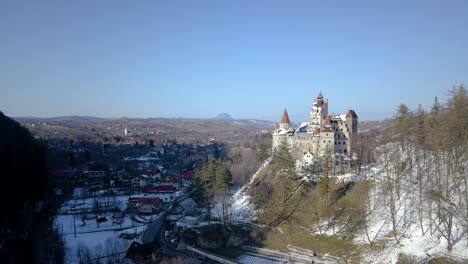 Bran-Castle-Known-As-Dracula's-Castle-On-A-Sunny-Winter-Day-In-Bran,-Brasov,-Transylvania,-Romania