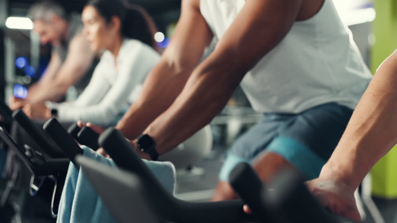 Indoor cycling class