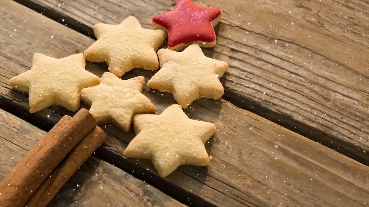 caída de nieve con la decoración de galletas de navidad