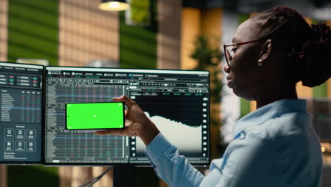 prop firm intern learns trading strategies from video on green screen phone