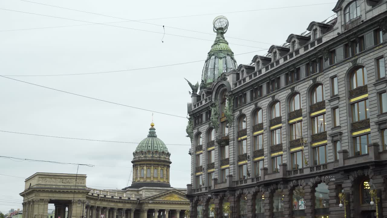 상트 페테르부르크의 역사적인 건축물