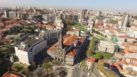 AERIAL-DRONE-FOOTAGE---The-Porto-City-Hall-is-perched-atop-the-Avenida-dos-Aliados,-or-the-Avenue-of-the-Allies,-on-a-line-of-Art-Deco-and-Art-Nouveau-facades-in-Porto,-Portugal-01