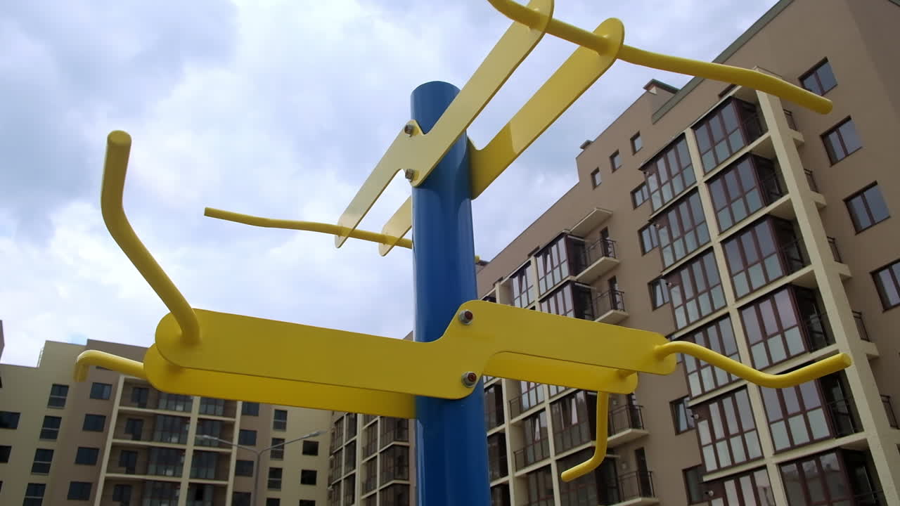 Outdoor Exercise Station in Front of Apartment Building